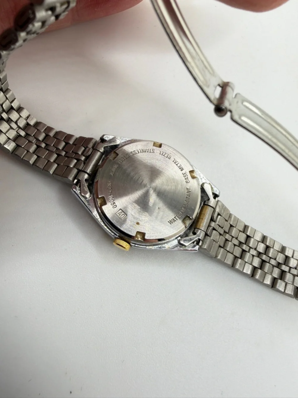Vintage Lorus Seiko Ladies Disney/Mickey Mouse‎ two tone stainless steel watch!